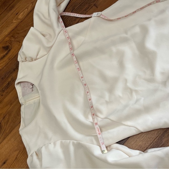 Gal Meets Glam Tallulah Shift Dress Cream Size 2 L - Picture 7 of 11